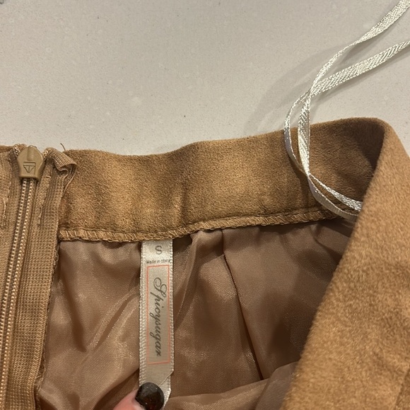 Spicy Sugar Faux Suede Skirt ~ size Small - Picture 2 of 7